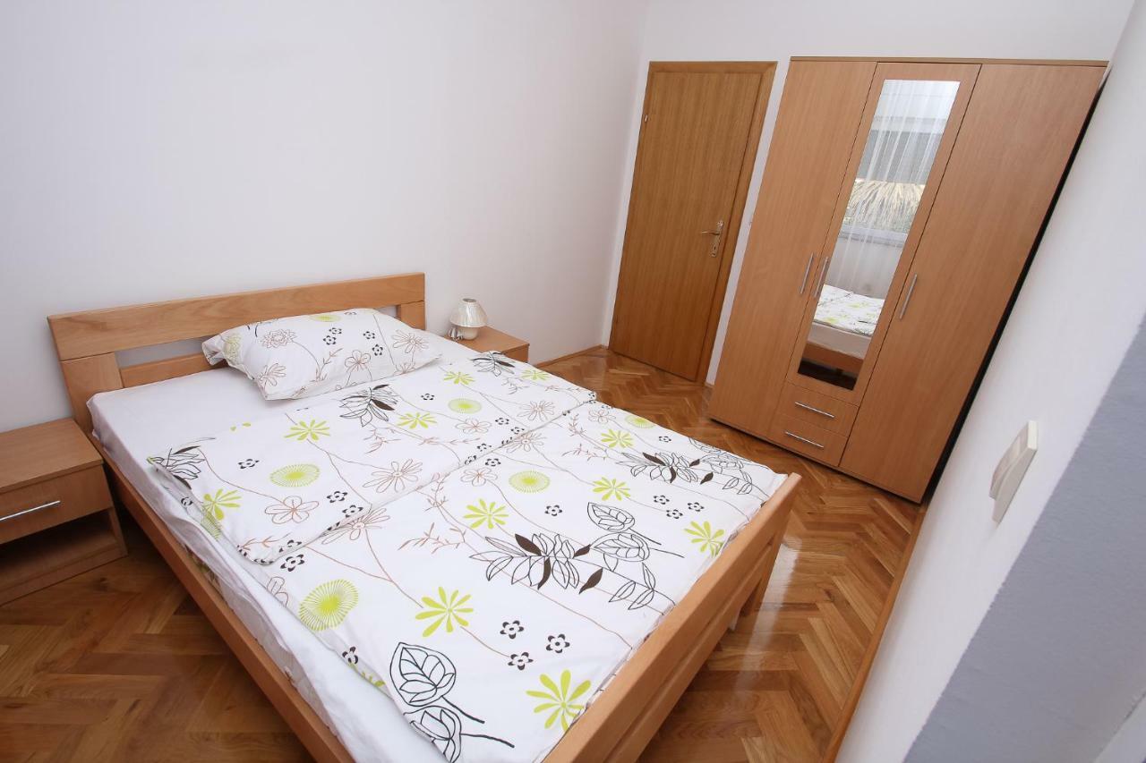 Apartmani Pranjic Kaštela Eksteriør bilde