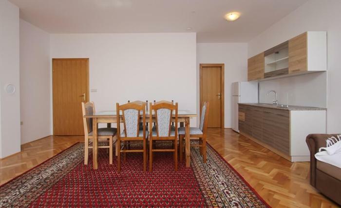 Apartmani Pranjic Kaštela Eksteriør bilde